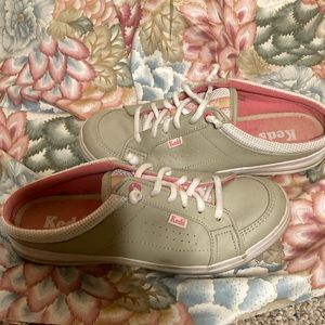 Women size 5.5 taupe Keds open back sneakers